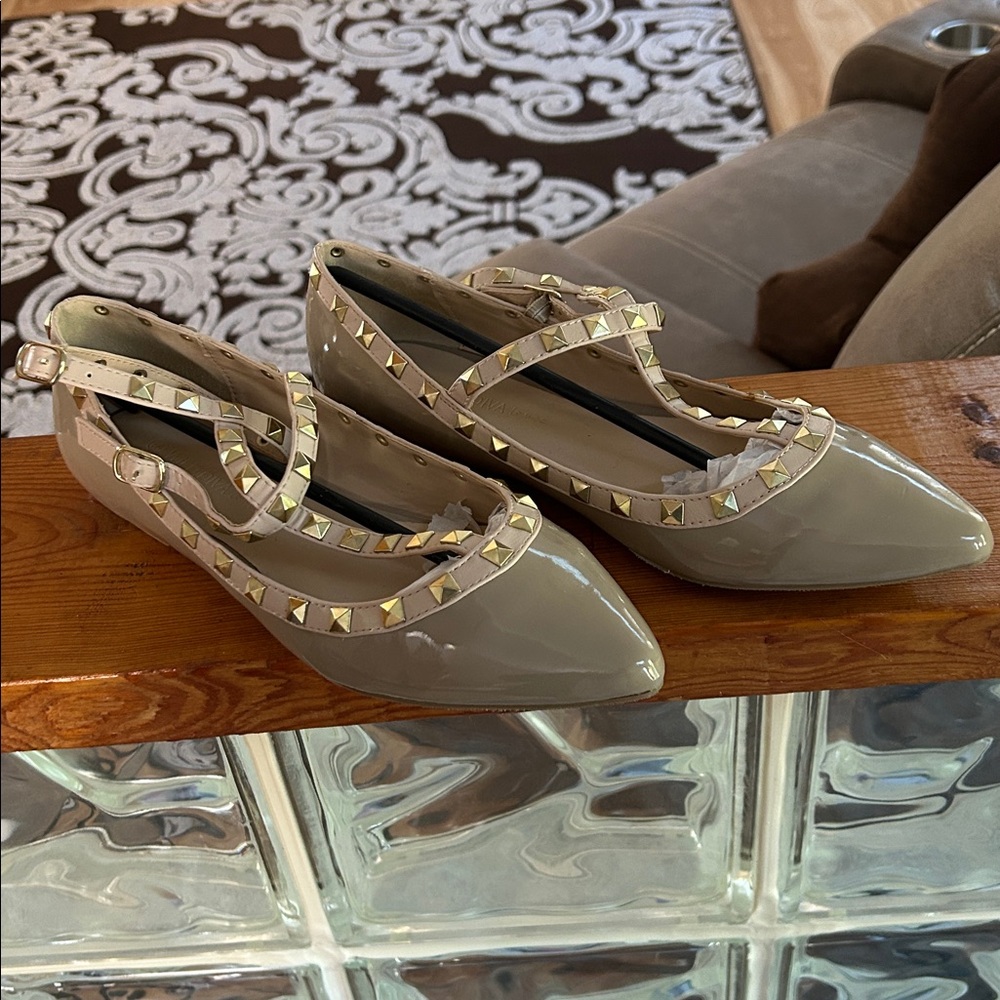 Wild Diva Gray Studded Flats